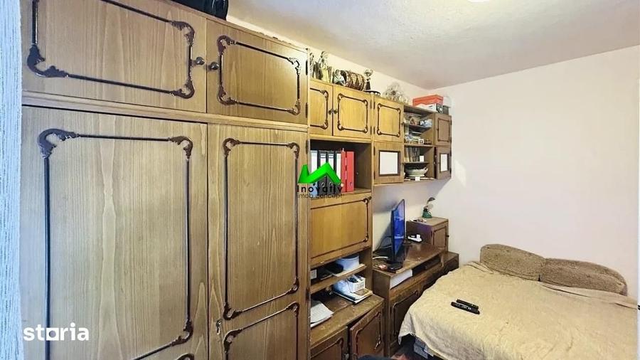 Apartament cu 3 camere, mobilat în Cedonia