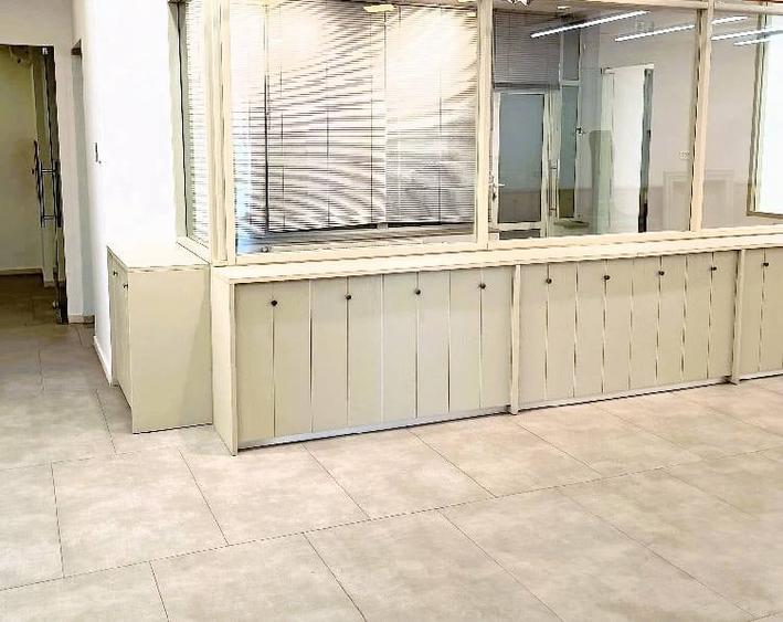 Birou, de 200 mp, în Unirii
