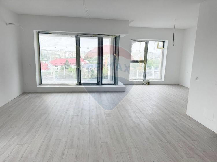 Apartament cu 2 camere decomandat în Obor