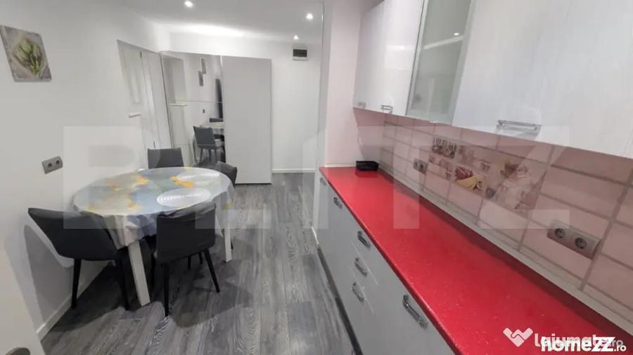 Apartament cu 2 camere decomandat în Central