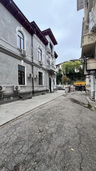 Casă individuală cu 23 camere cu Canalizare în Unirii