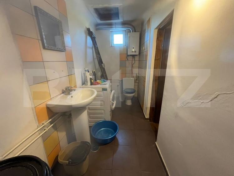 Casă individuală cu 3 camere cu Teren 4500 Mp în Bolovani