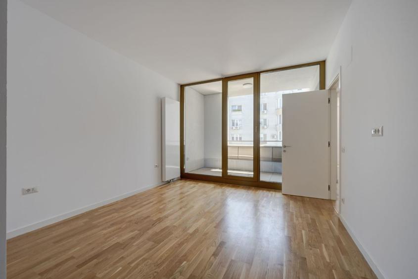 Apartament cu 2 camere semidecomandat, mobilat în Victoriei