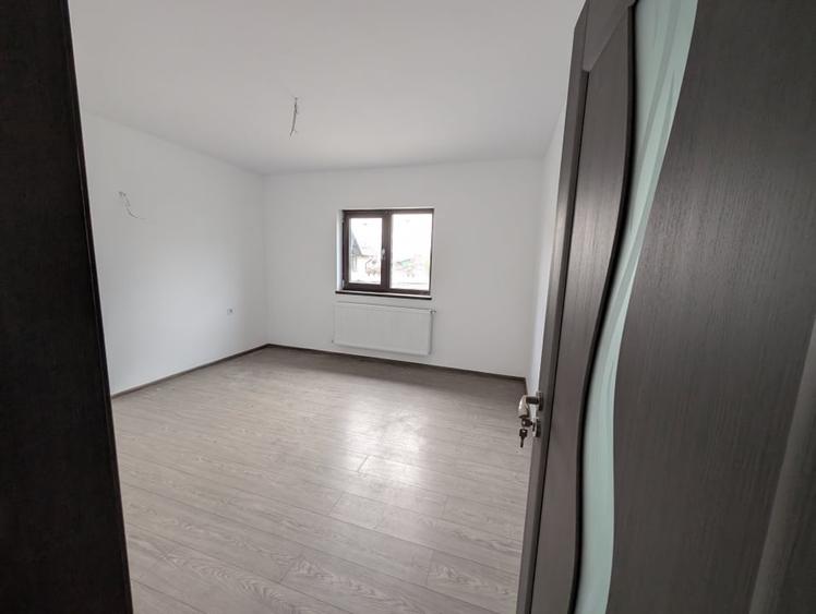 Casă individuală cu 2 camere cu Teren 315 Mp în Hemeiuș