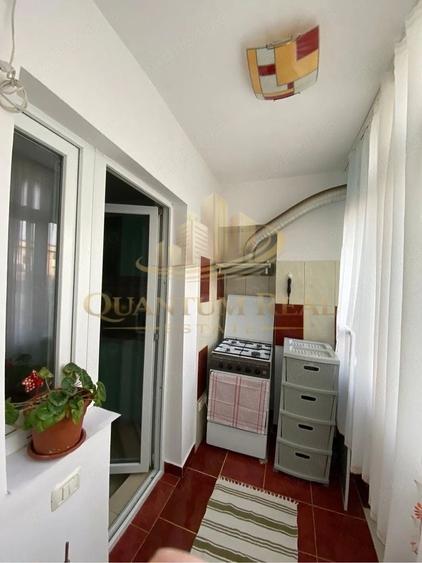 Apartament cu 2 camere decomandat în Berceni