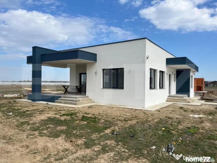 Casă cu 4 camere cu Teren 500 Mp în Sântandrei