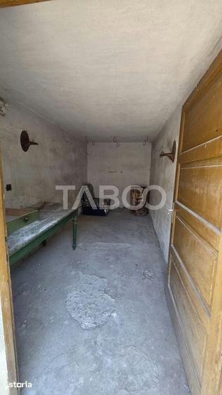 Casă cu 2 camere cu Teren 720 Mp în Central