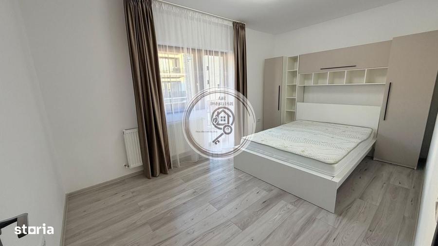 Casă cu 4 camere în Tractorul