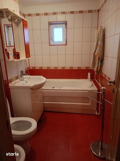 Apartament cu 2 camere decomandat în Steaua