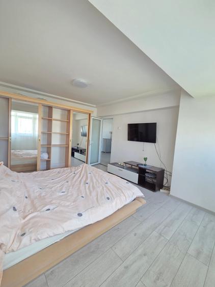 Apartament cu 2 camere decomandat în Independenței