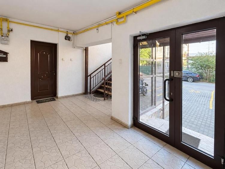 Apartament cu 2 camere decomandat în Bragadiru