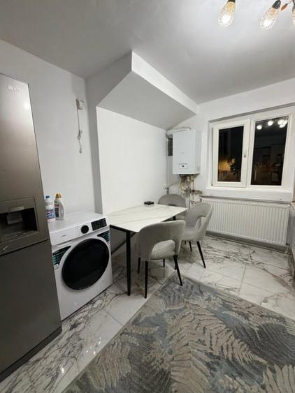 Apartament cu 2 camere semidecomandat, mobilat în Brazda lui Novac