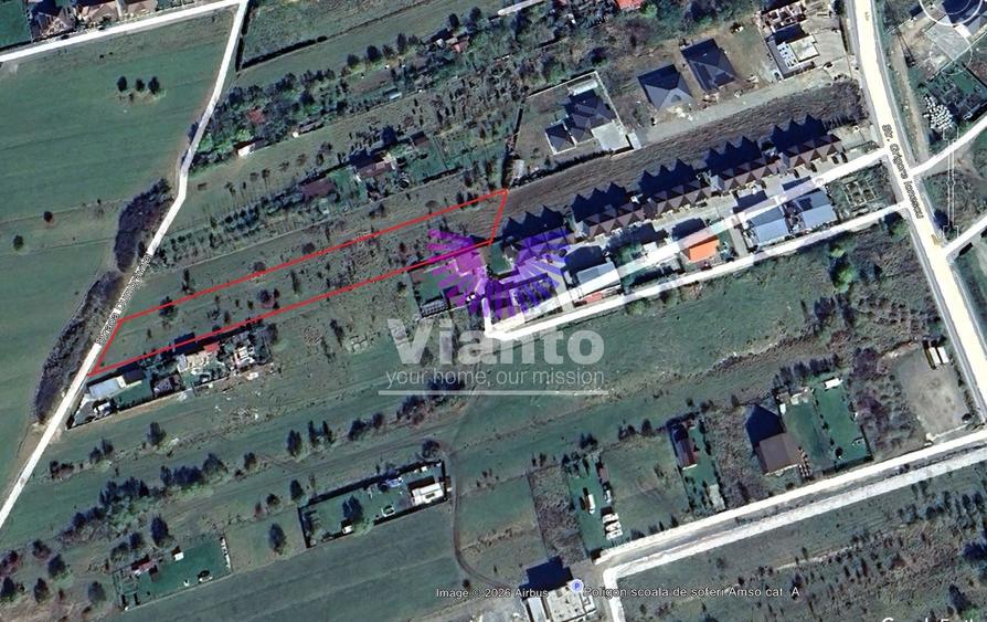 Teren intravilan de 3500 mp, în Sud