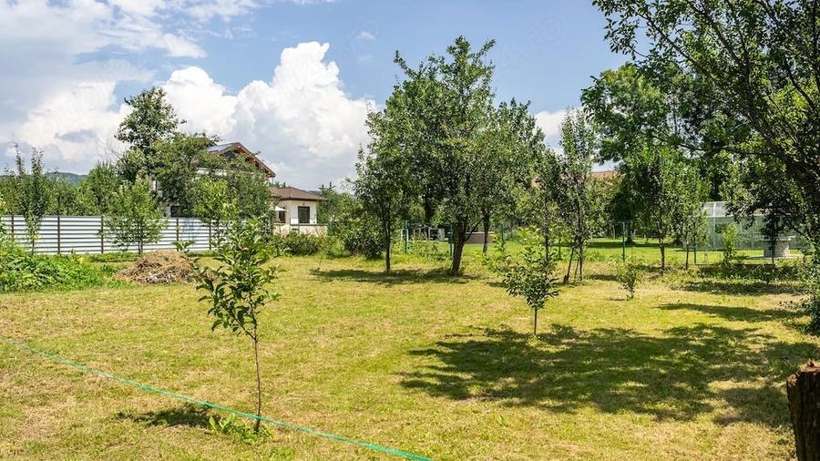 Teren de 615 mp, în Brebu