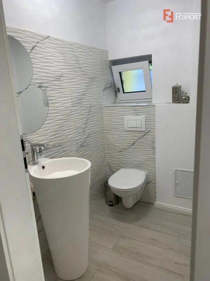 Casă cu 5 camere cu Teren 310 Mp în Mehala