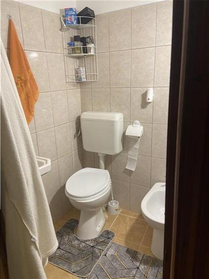 Apartament 3 camere , strada Pictor Grigorescu (b-dul Brailei ) , 72 mp , centra - 8