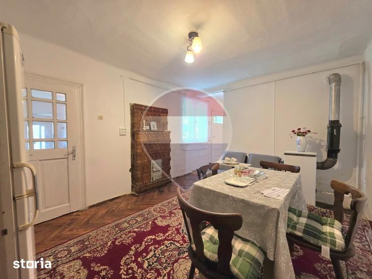 Casă cu 3 camere cu Teren 1400 Mp în Adămuș