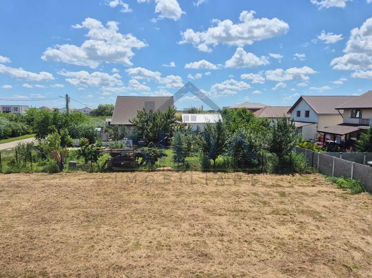 Casă cu 4 camere în Bucovăț