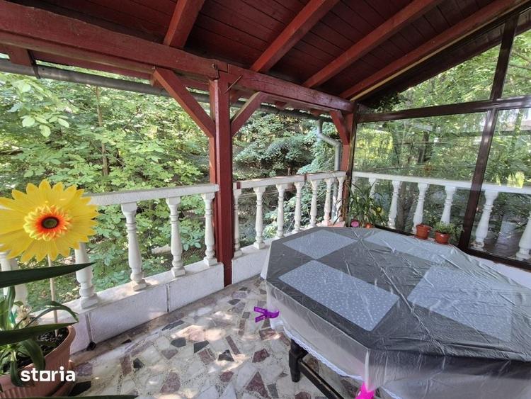 Casă cu 3 camere cu Teren 240 Mp în Găvana