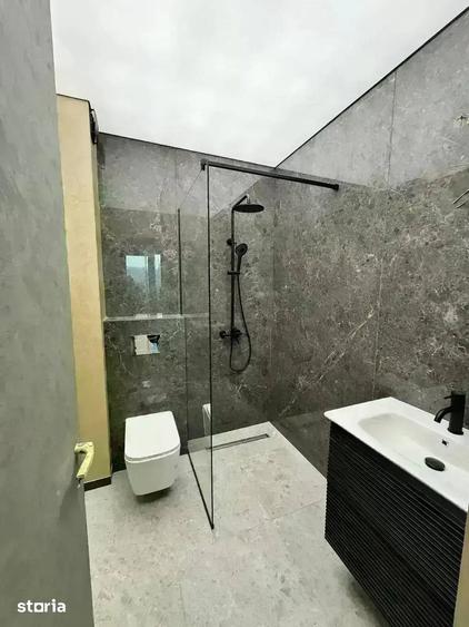 Apartament cu 3 camere decomandat în Centrul Civic