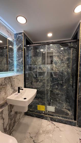 Apartament cu 3 camere decomandat, mobilat în Unirii
