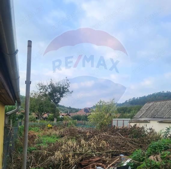 Casă cu 3 camere cu Teren 562 Mp în Central