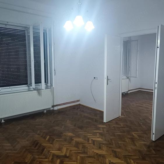 Apartament cu 2 camere semidecomandat în Iosefin
