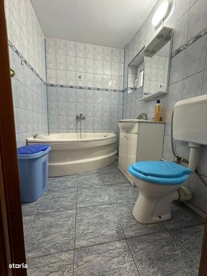 Apartament cu 2 camere decomandat în Viziru 1