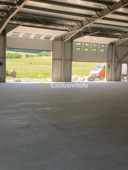 Spațiu industrial, de 598.83001708984 mp, în Gilău