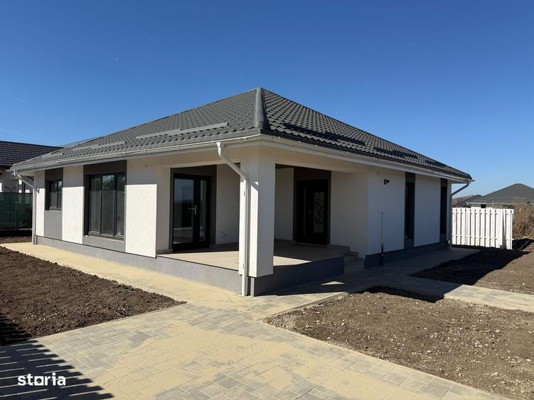Casă cu 4 camere cu Teren 508 Mp în Hărman