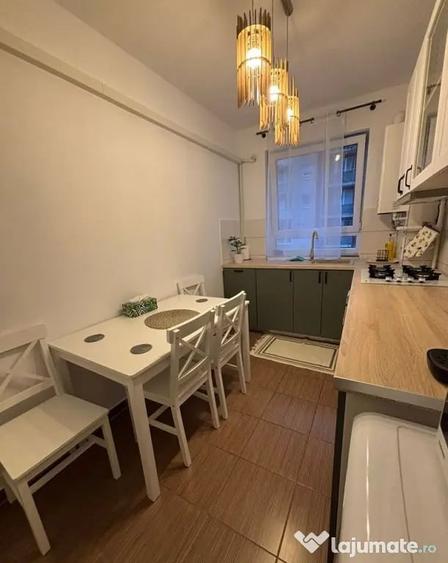 Apartament cu 2 camere decomandat în Avantgarden