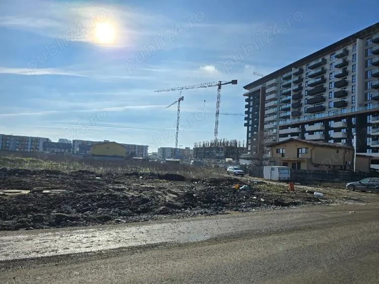 Teren de 400 mp, în Central
