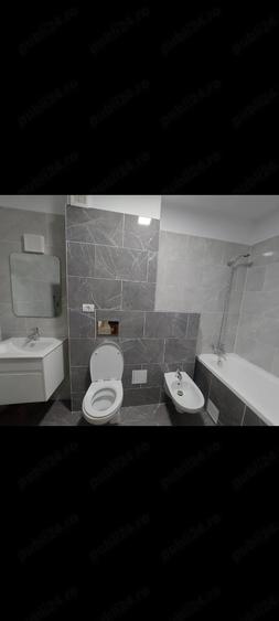 Apartament cu 2 camere decomandat în Sud