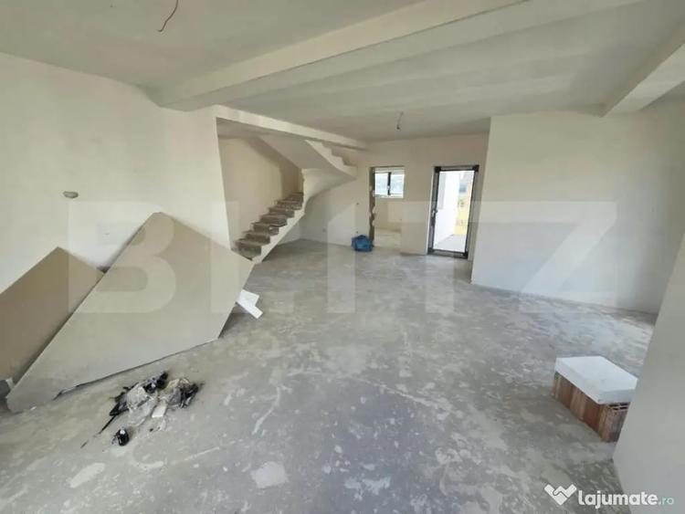 Casă cu 3 camere cu Teren 962 Mp în Nord