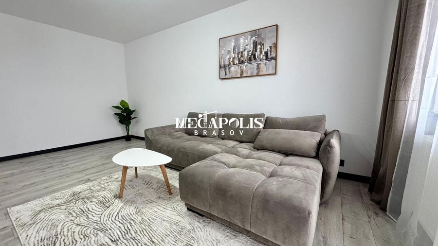 Apartament cu 2 camere decomandat în Tractorul — fotografia 3
