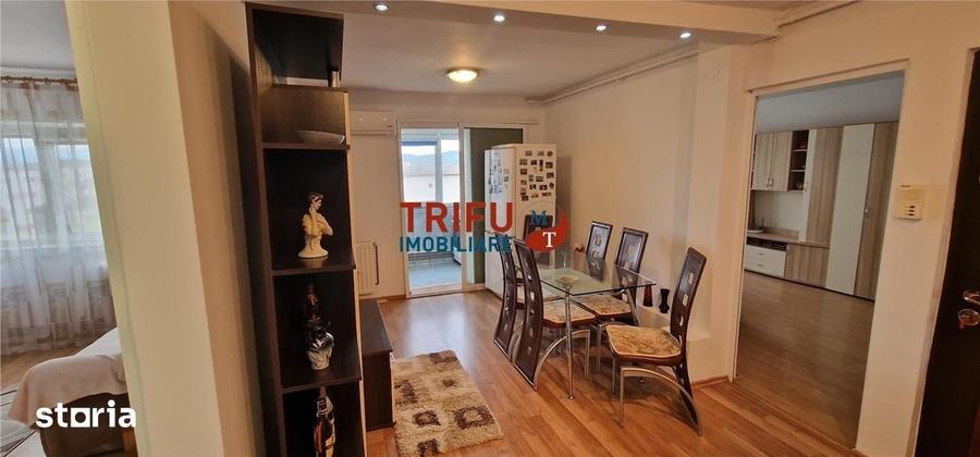 Apartament cu 2 camere decomandat în Central