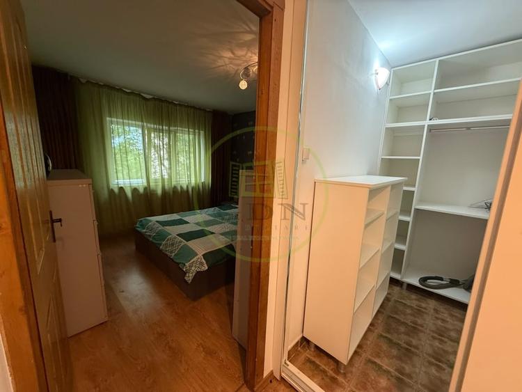 Apartament cu 3 camere semidecomandat, mobilat în Brazda lui Novac