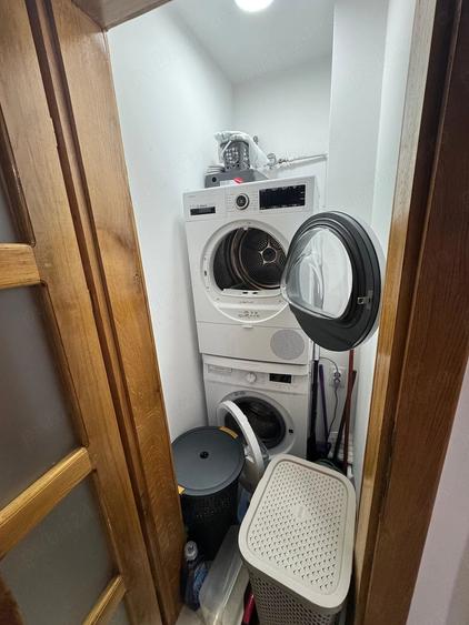 Apartament cu 3 camere decomandat în Craiovei