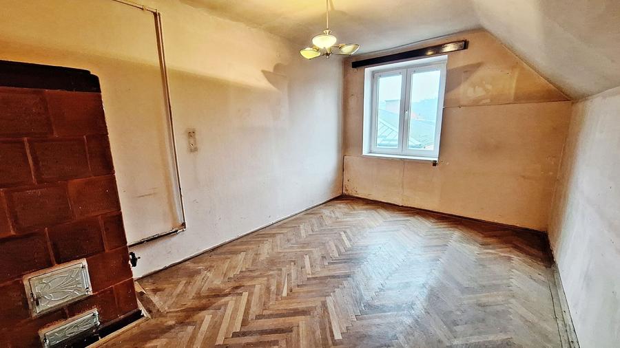 Apartament cu 2 camere decomandat în Centrul Istoric