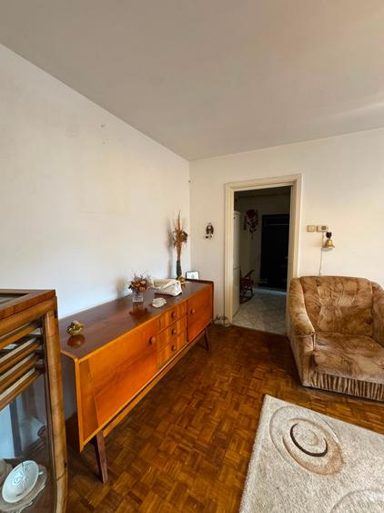 Apartament cu 2 camere semidecomandat în Astra