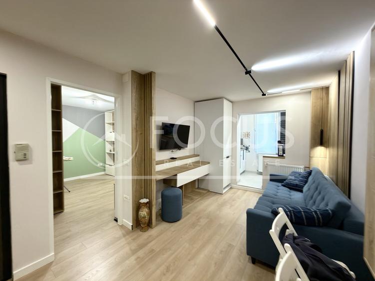 Apartament cu 3 camere semidecomandat, mobilat în Aviației