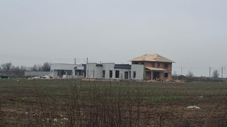 Teren Construcții intravilan de 500 mp, în Domnești