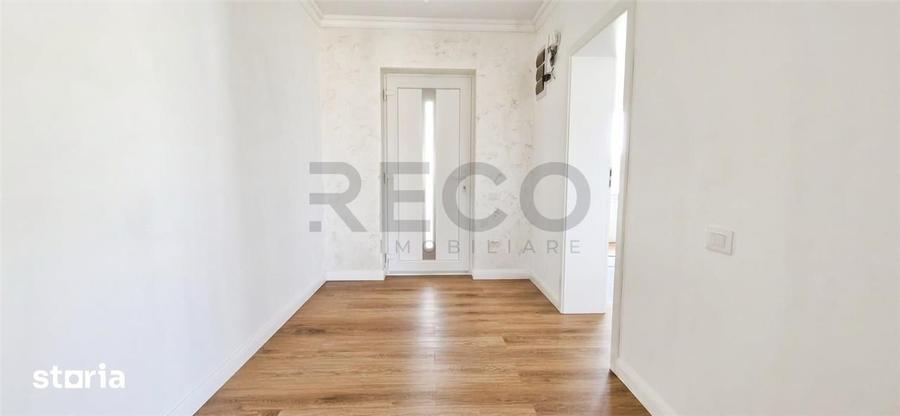 Casă cu 4 camere cu Teren 500 Mp în Sântandrei