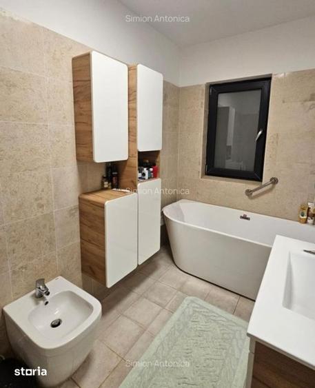 Casă cu 5 camere cu Teren 209 Mp în Corbeanca