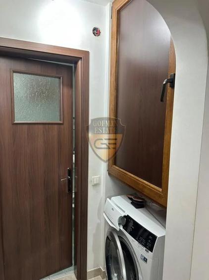 Apartament cu 3 camere decomandat în Anda