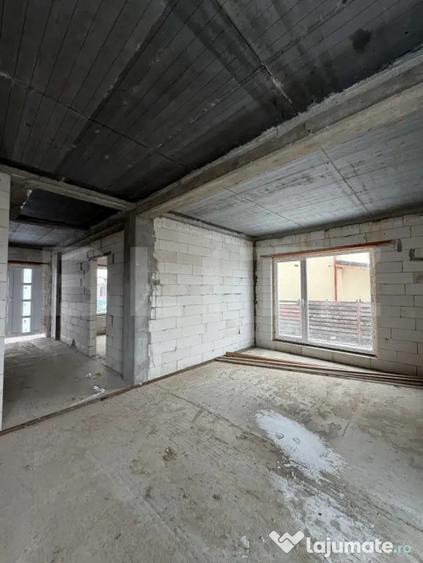 Casa duplex la rosu C1, 154 mp utili, 250 mp teren - 1