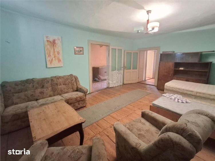 Apartament cu 5 camere în Cisnădie