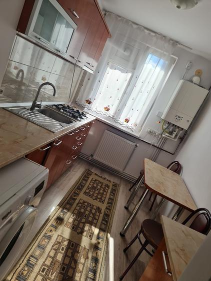 Ofer spre inchiriere apartament 2 camere zona centrala - 8