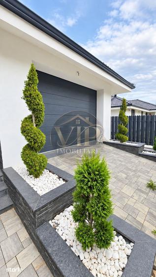 Casa individuala cu 3 camere,125 mp utili,400 mp teren,Centru - 4