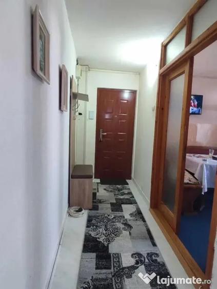 Apartament cu 2 camere decomandat în Burdujeni
